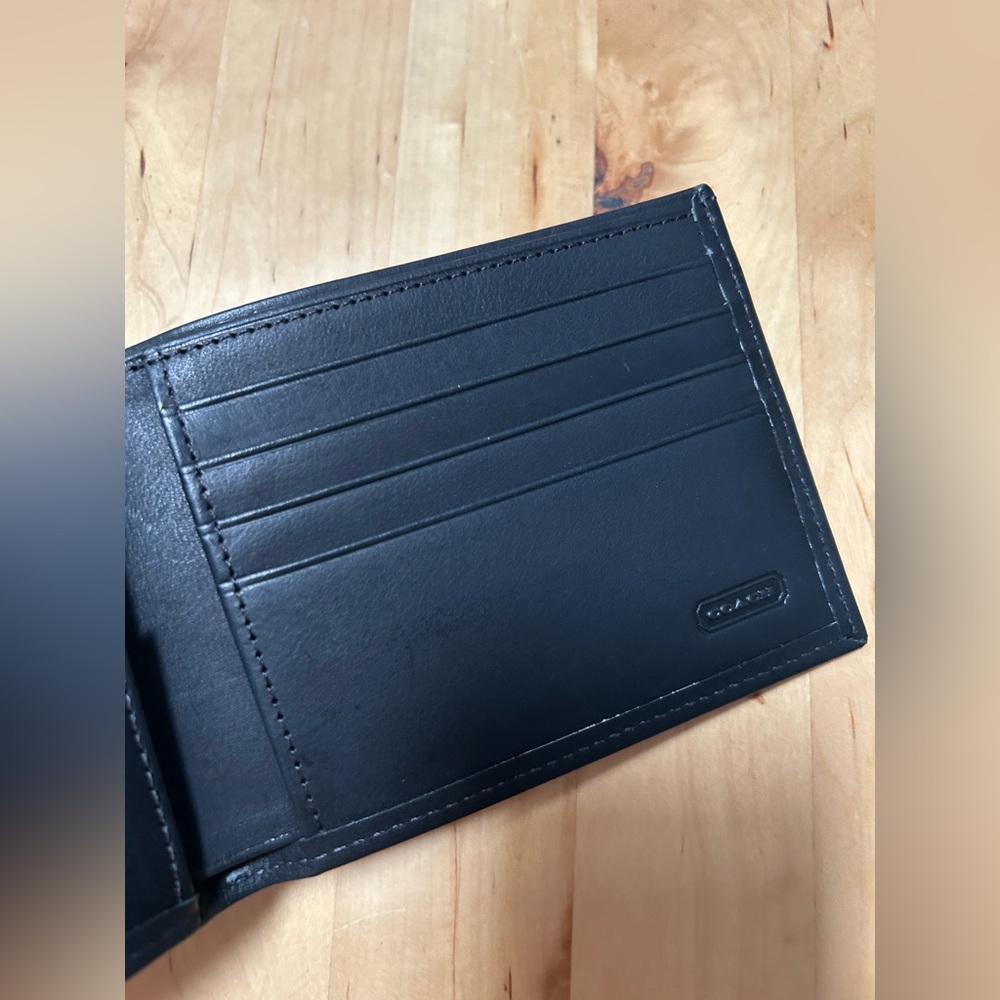 NWT Water Buffalo Vintage Coach Bifold Leather Wallet Black - Picture 2 of 10